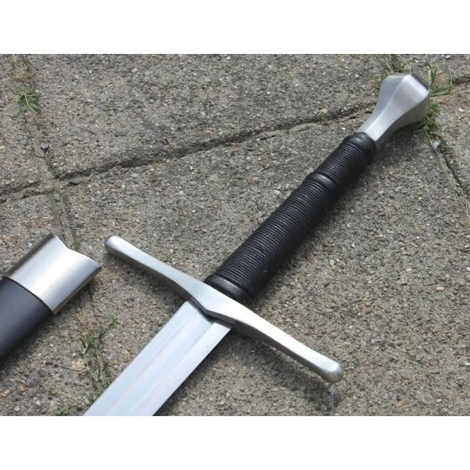 Urs Velunt Cluny Main Et Demi-épée 3 Urs Velunt Cluny Main Et Demi-épée